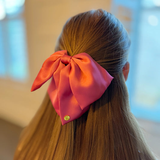 🎀 Bow Bliss™ Satin Hair Claw – Luxe Bow Clip for Effortless Elegance 🎀